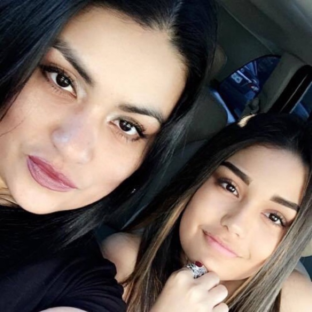 Meet your Posher, Norma alicia